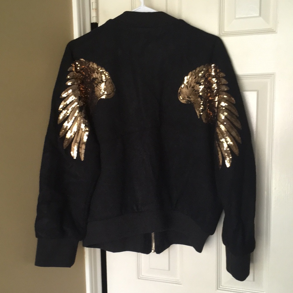COPY - Cool Korean style black jacket with golden color sequins wings on the ba…
